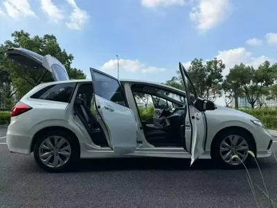 Honda Jade