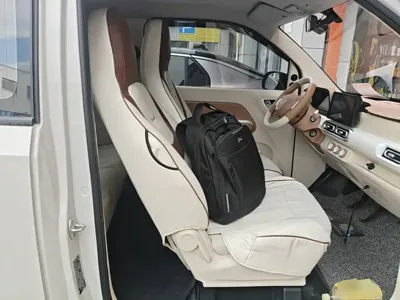 Wuling MINIEV
