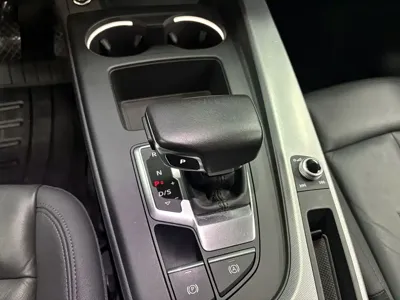 Audi A4 (Import)