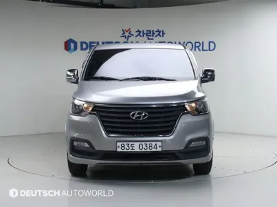 Hyundai Starex