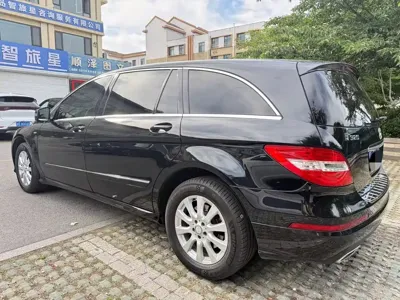 Mercedes-Benz R-Class