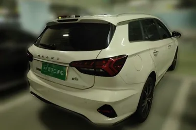 Roewe ei5