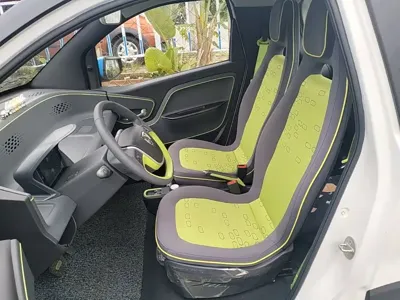 Baojun E100