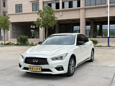 Infiniti Q50L