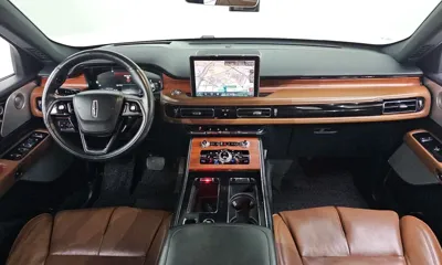 Lincoln Aviator
