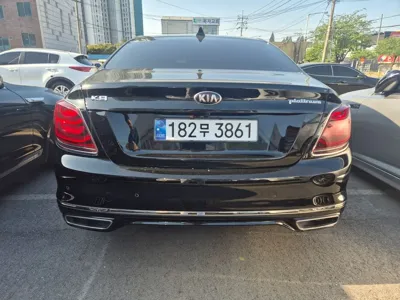 Kia K9