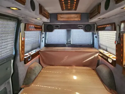 Chevrolet Astro Van