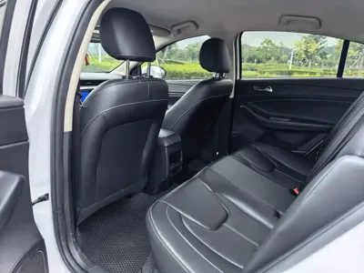 Chery Arrizo 5