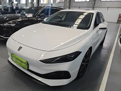 Roewe D7