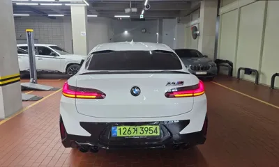 BMW X4M