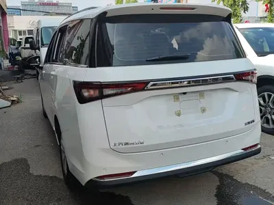 Wuling Jiachen