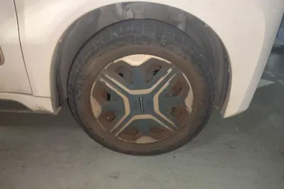 Baojun E200