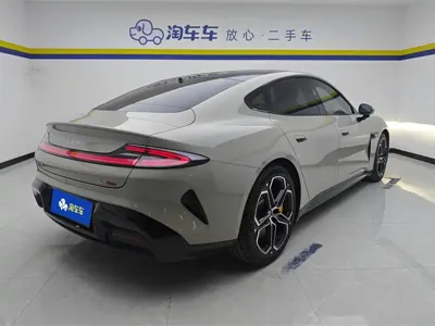 Xiaomi SU7