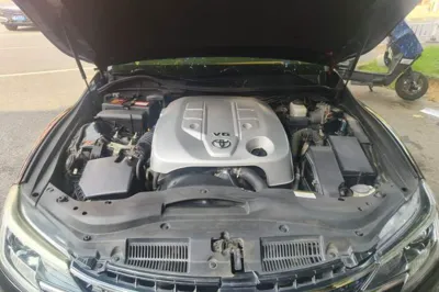 Toyota Reiz