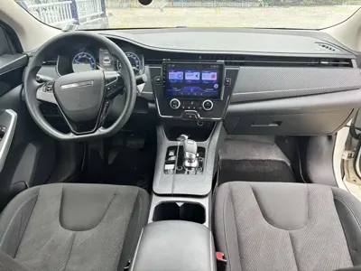 Venucia D60 EV