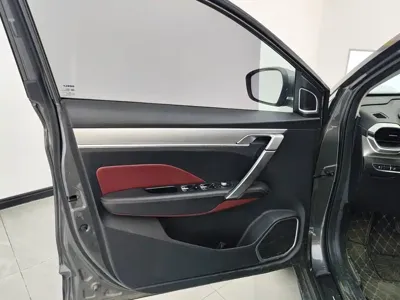 Geely Binyue