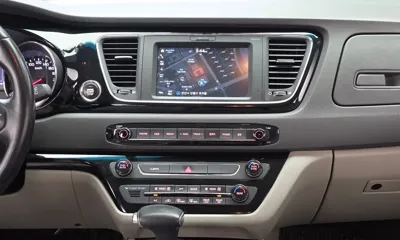 Kia Canival