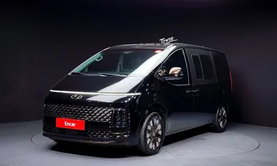 Hyundai Staria