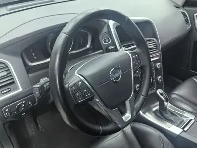 Volvo XC60 (Import)
