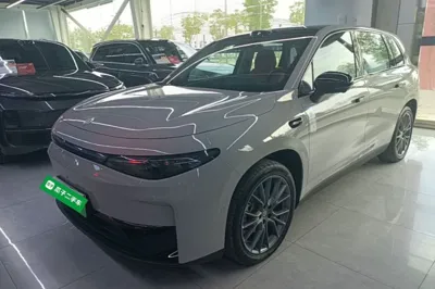 Leapmotor C10