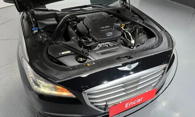 Hyundai Genesis