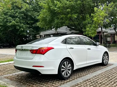 Hyundai Mistra