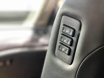 Infiniti Q70