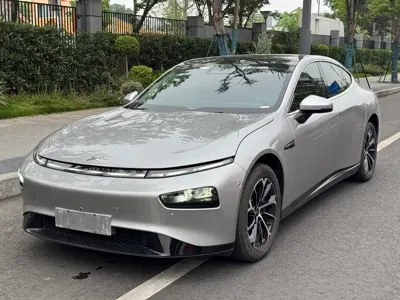 Xpeng P7