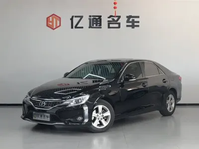 Toyota Reiz