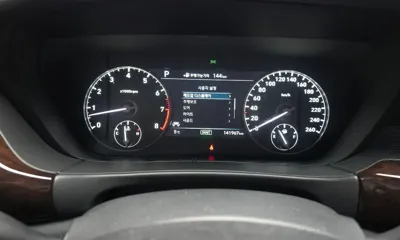 Genesis EQ900