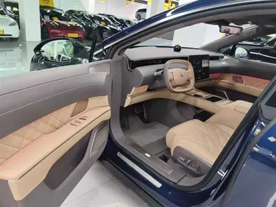 Nio ET9