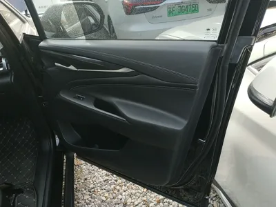 SAIC MAXUS EUNIQ 5