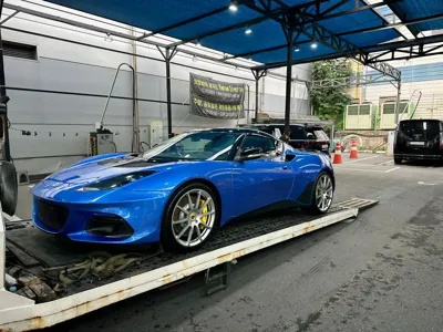 Lotus Evora