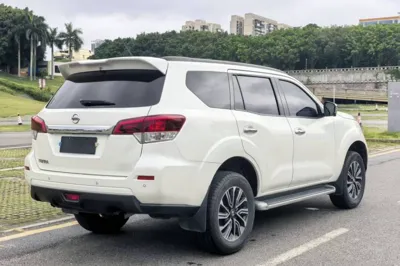 Nissan Terra