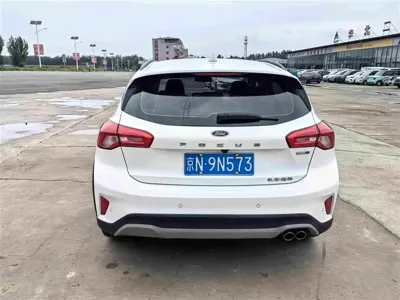 Ford Focus Active