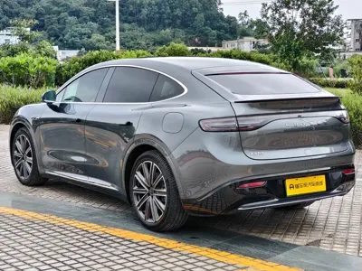 智界 Zhijie R7