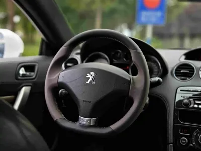 Peugeot RCZ