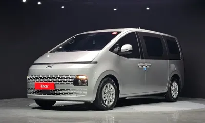 Hyundai Staria