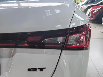 MG MG GT