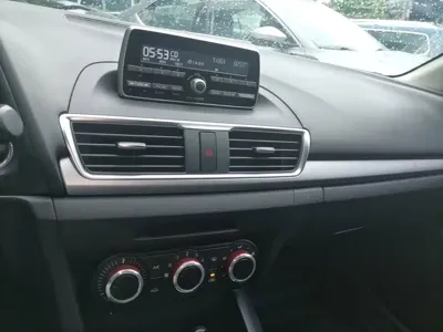 Mazda 3 Axela