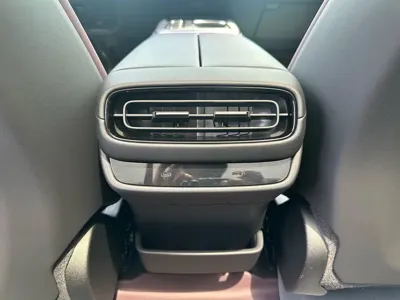 Xiaomi SU7