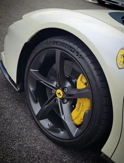 Ferrari SF90