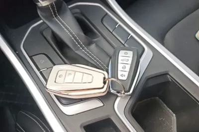 Geely Auto Vision X6