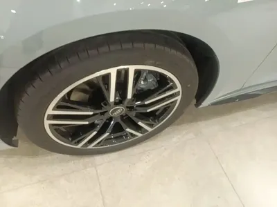 Audi 奥迪A5L