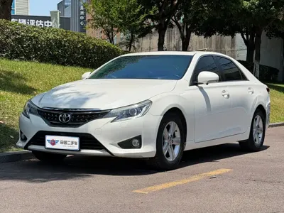 Toyota Reiz