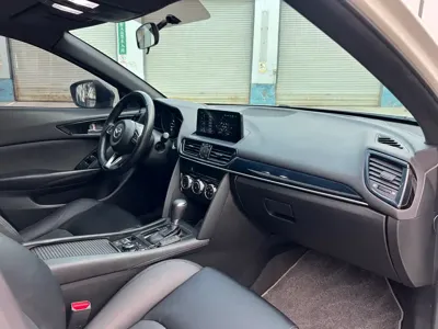 Mazda CX-4