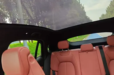 Nio EC6