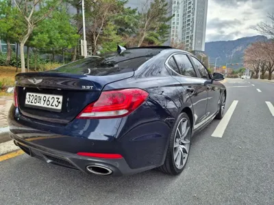 Genesis G70