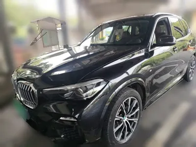 BMW X5 (Import)