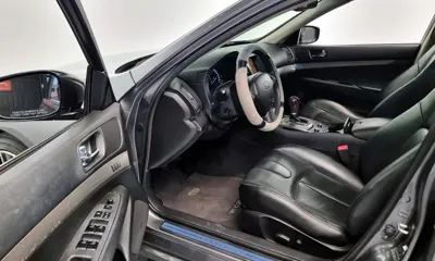 Infiniti G